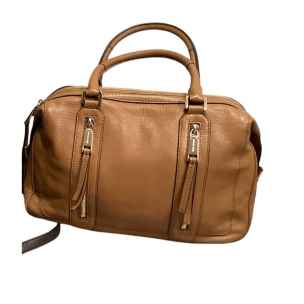 Michael Kors  Pebbled leather Julia Satchell